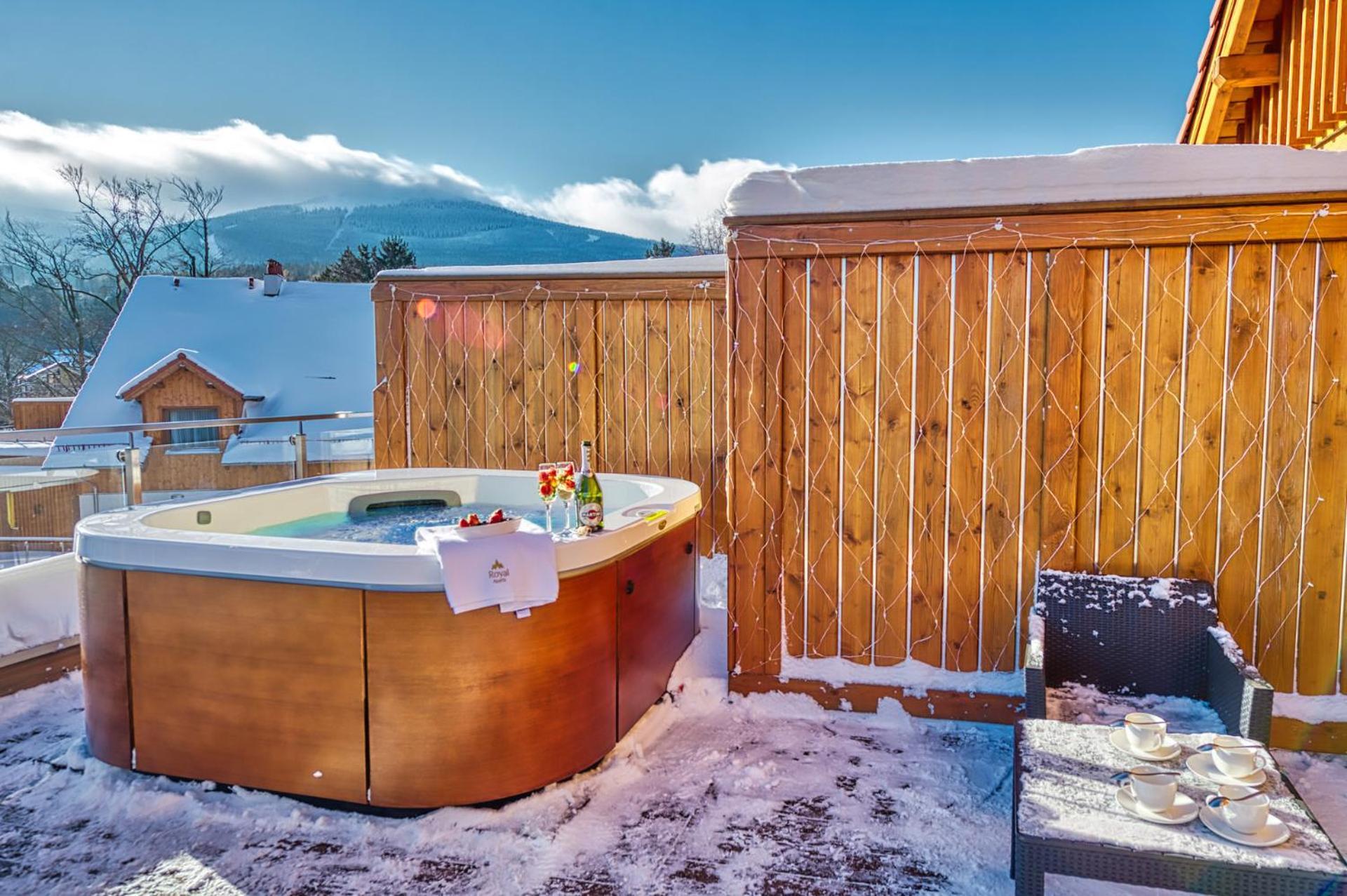 Royal Prestige Collection Z Prywatnym Jacuzzi - Stone Hill Resort Z Basenem I Saunami Szklarska Poręba Esterno foto